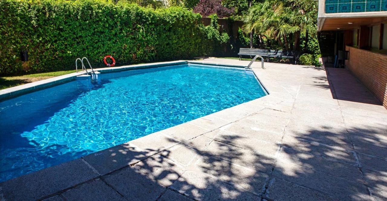 Comfortable And Accessible In 35 M² Shared Pool Appartamento Madrid